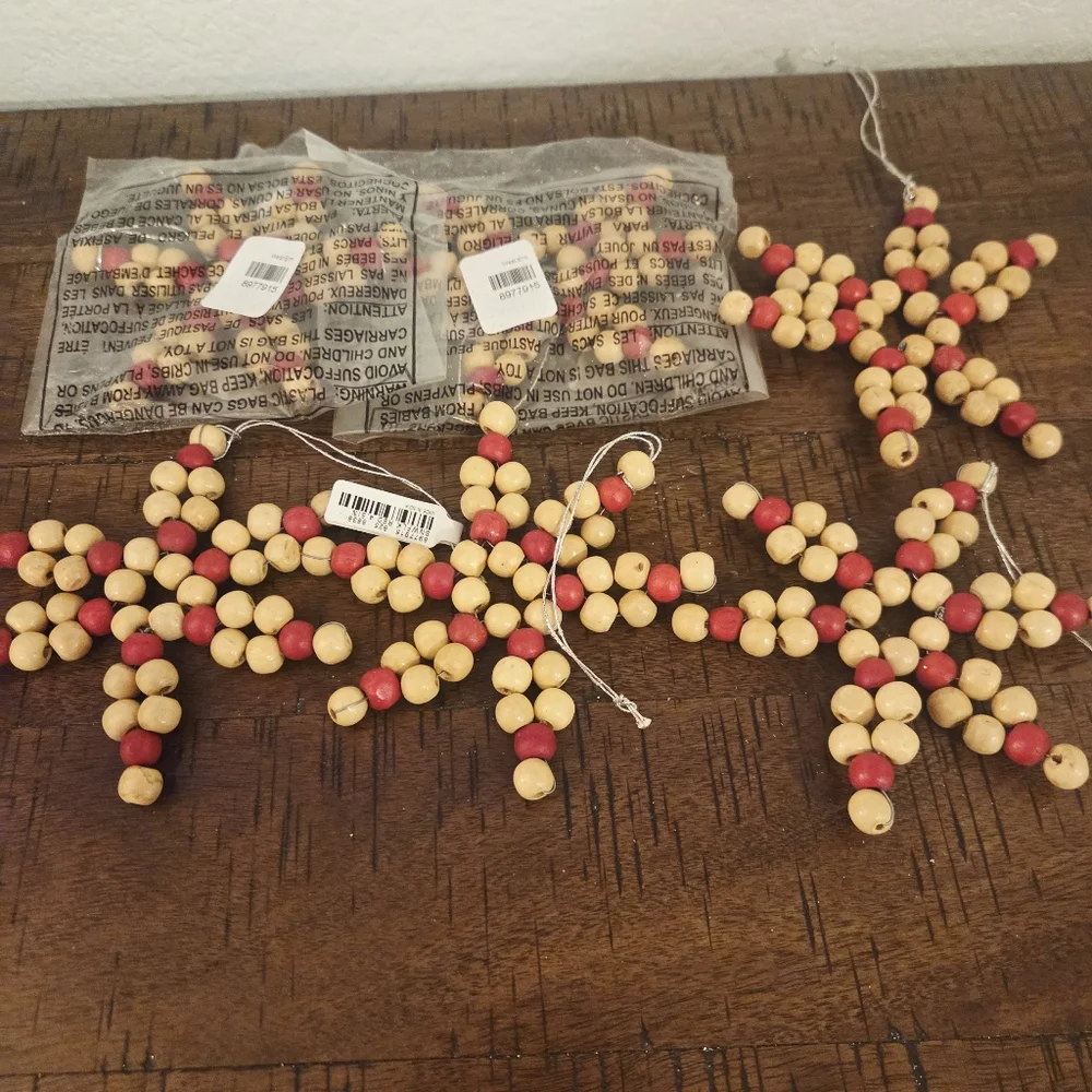 West Elm Wood Beads Red Star Snowflake Ornaments Christmas Tree Decor Set Of 6